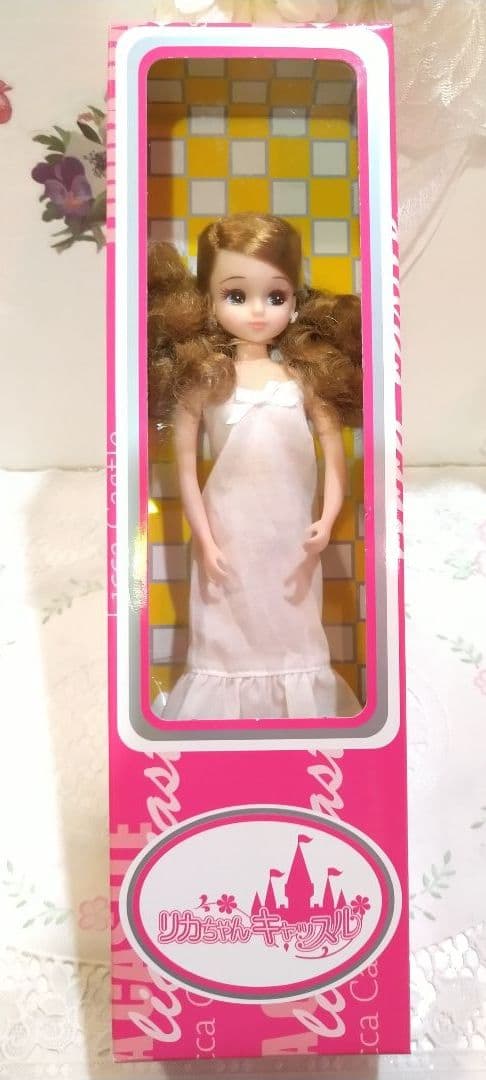 厳選 リカちゃんキャッスル 2017年 着回しコーディネート リカちゃん 新品