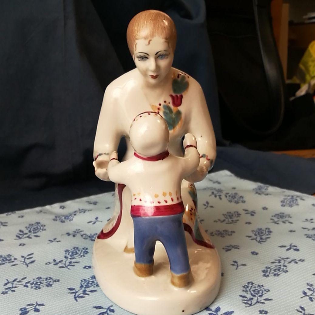 ★ビンテージ陶器 ❮ロシア/ポロノエ❯ ロシアの冬/母と子★