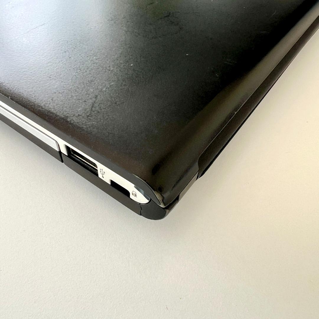 【LinuxMint】富士通ノート i5-8350U/4GB/SSD128GB