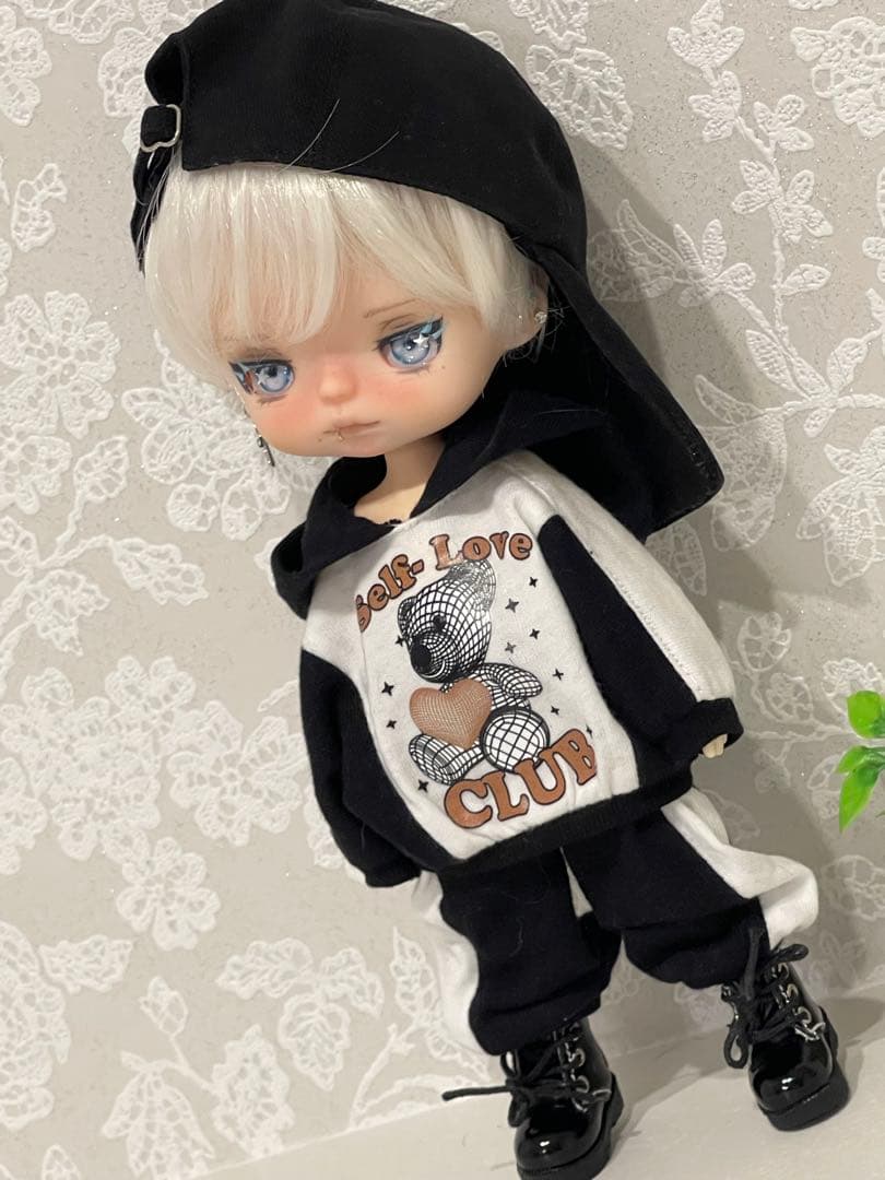 ー専用ーモンストドールカスタム　入れ目♡白髪のノア♡男の子