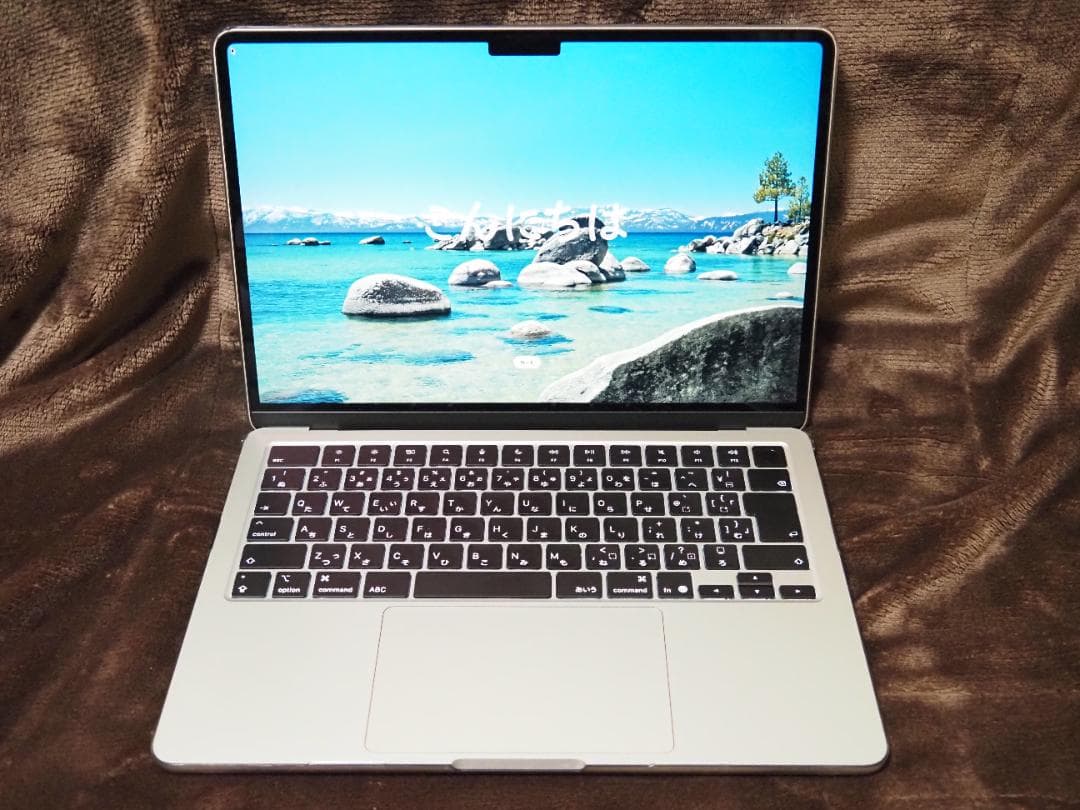 MacBook Air M4 2025年モデル13.6インチ MW0X3J/A
