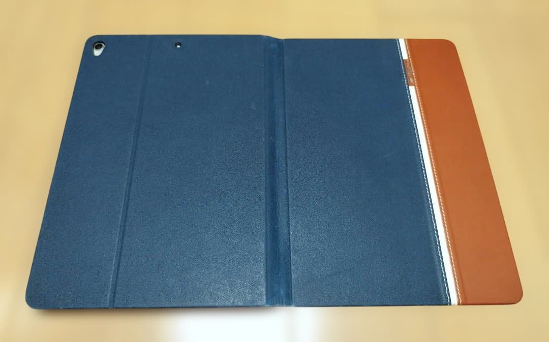 Apple iPad Pro10.5シルバー 64GB MQDW2J/A（美品）