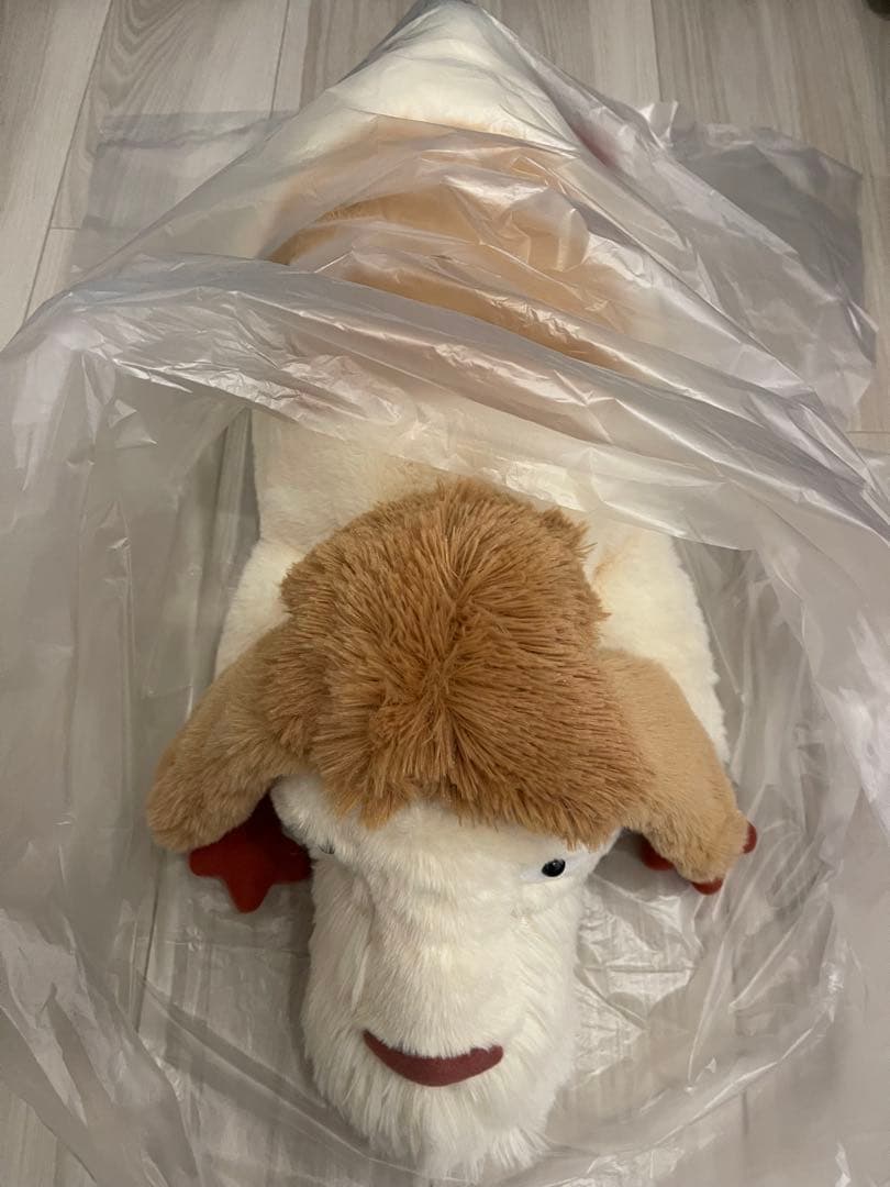 ジブリパーク　魔女の谷限定　ひん　ぬいぐるみ　特大