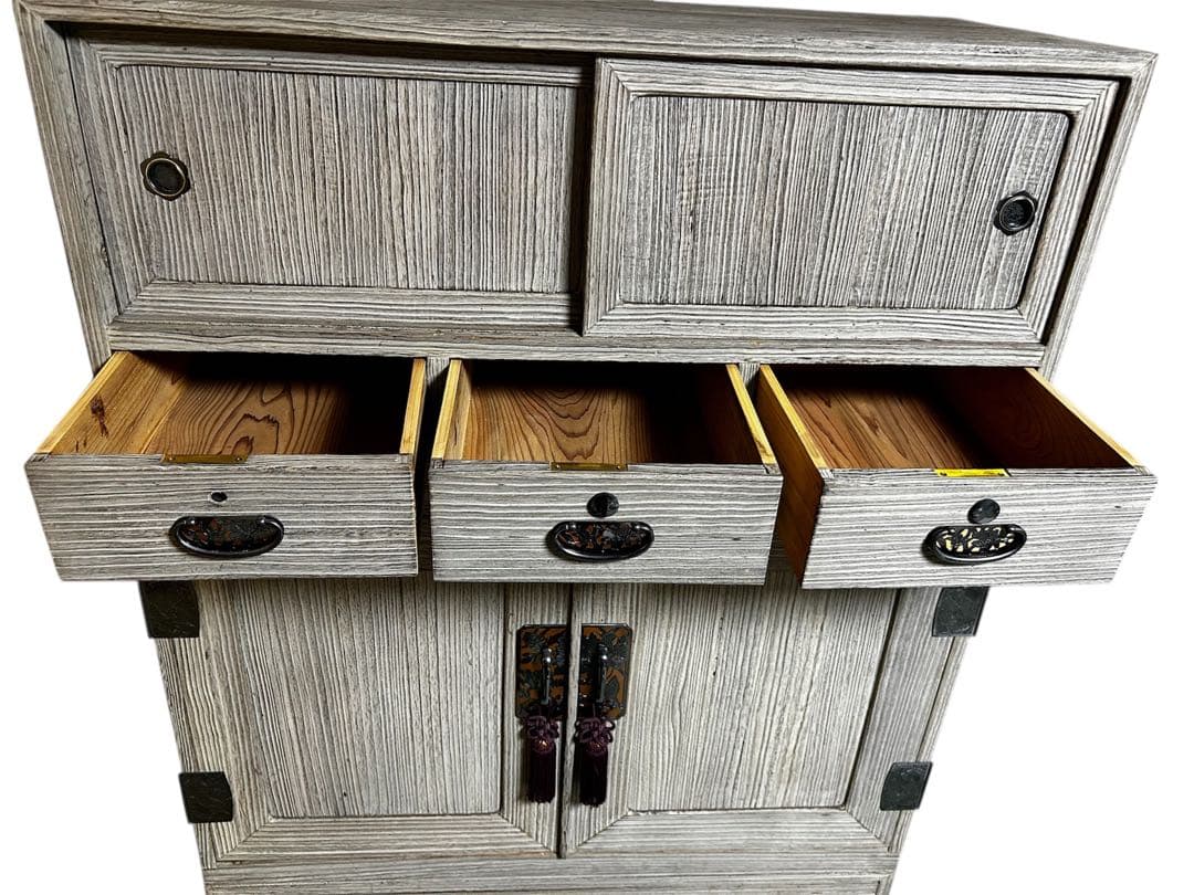 【送料込み】桐箪笥/収納/衣装箪笥/昭和レトロ/古民家/和家具/着物/和箪笥