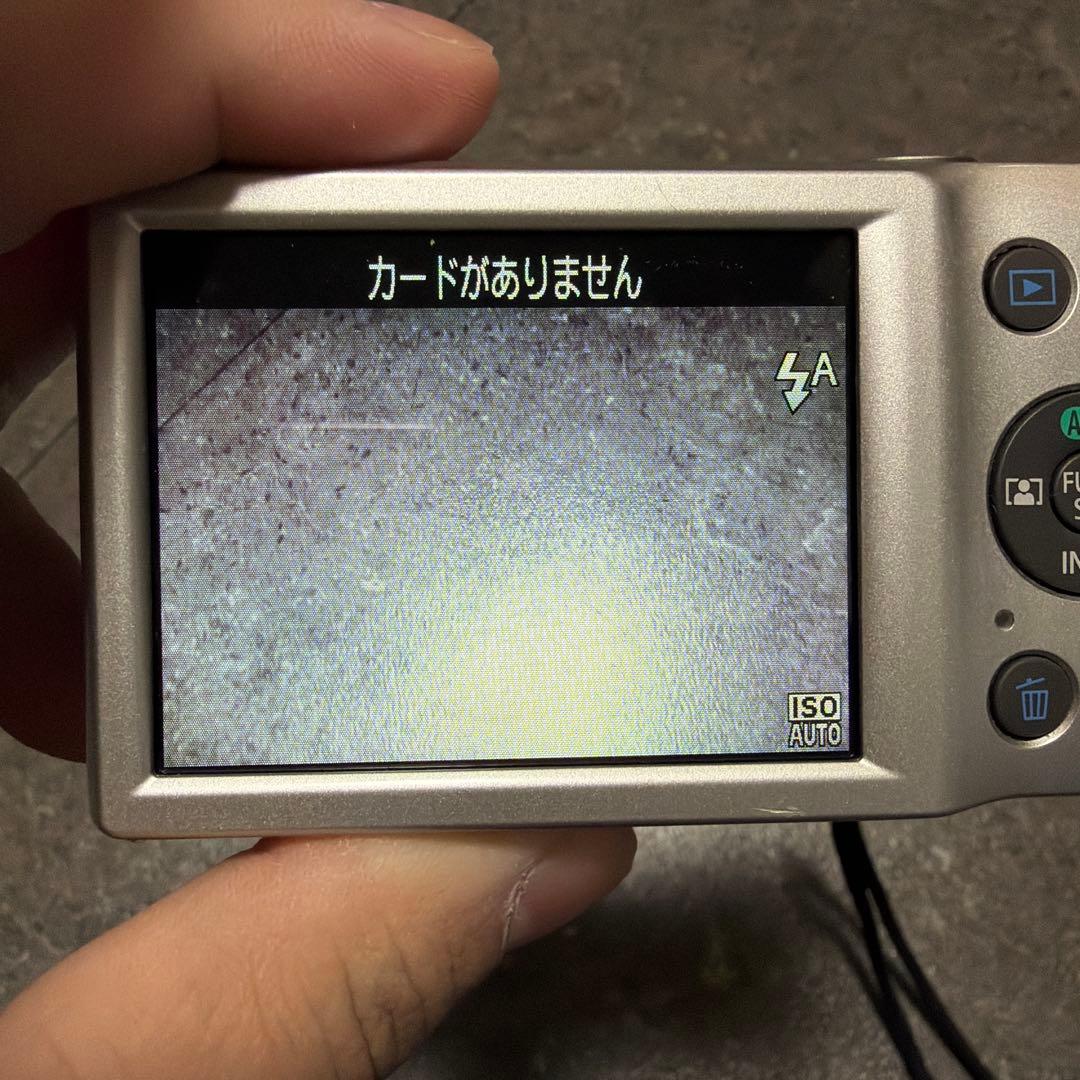 人気デジタルカメラCanon IXY 180