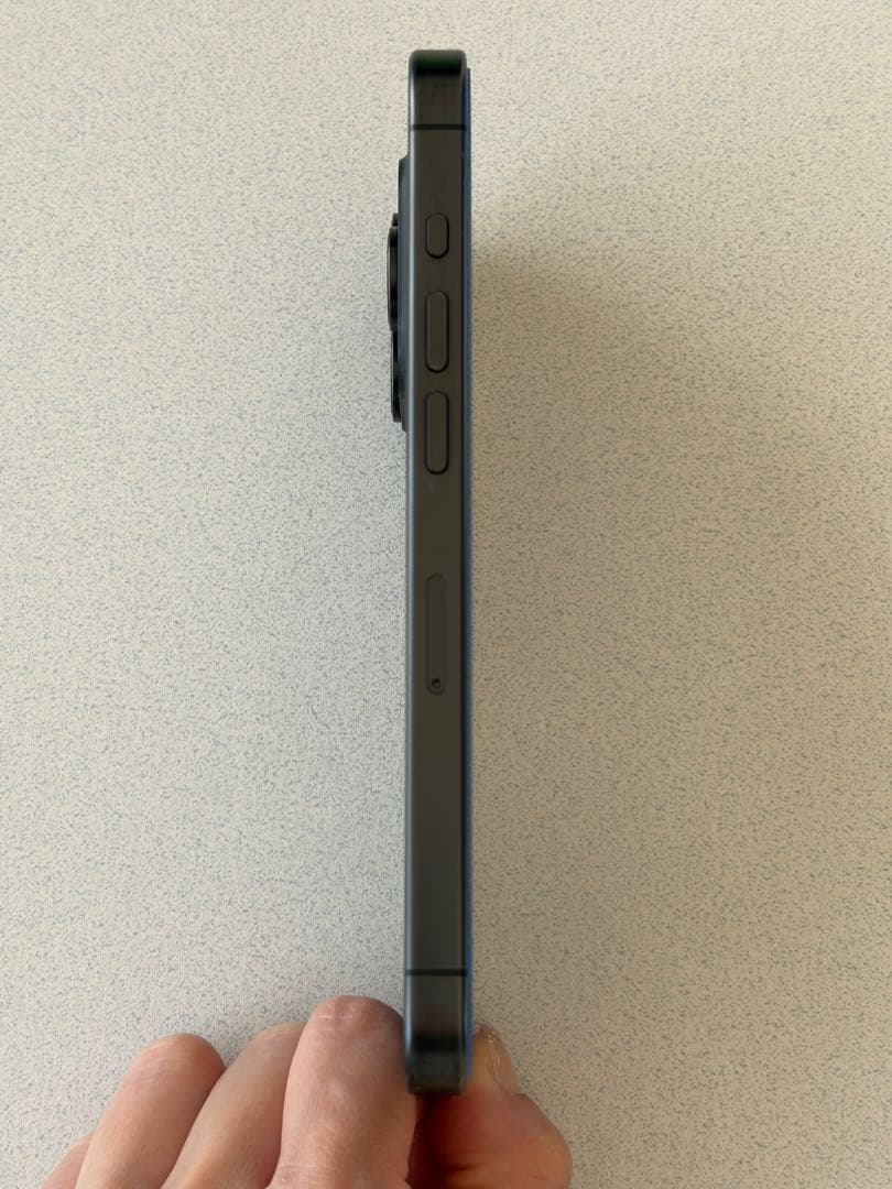 Apple iPhone 15 Pro スペースブラック 箱付き