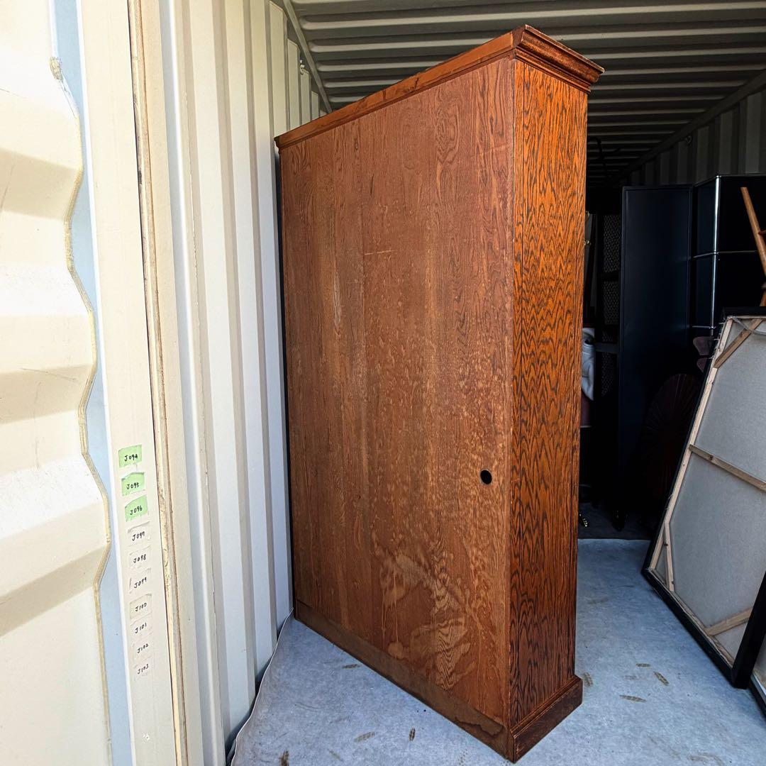 三越家具 ブルージュ 天然木ステンドグラス扉アンティーク食器棚　定価約50万