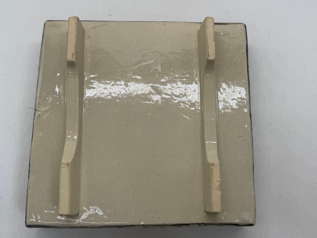 人間国宝　荒川豊蔵作　絵志野　四方鉢　無田陶人　共箱　箱書　目録付260225