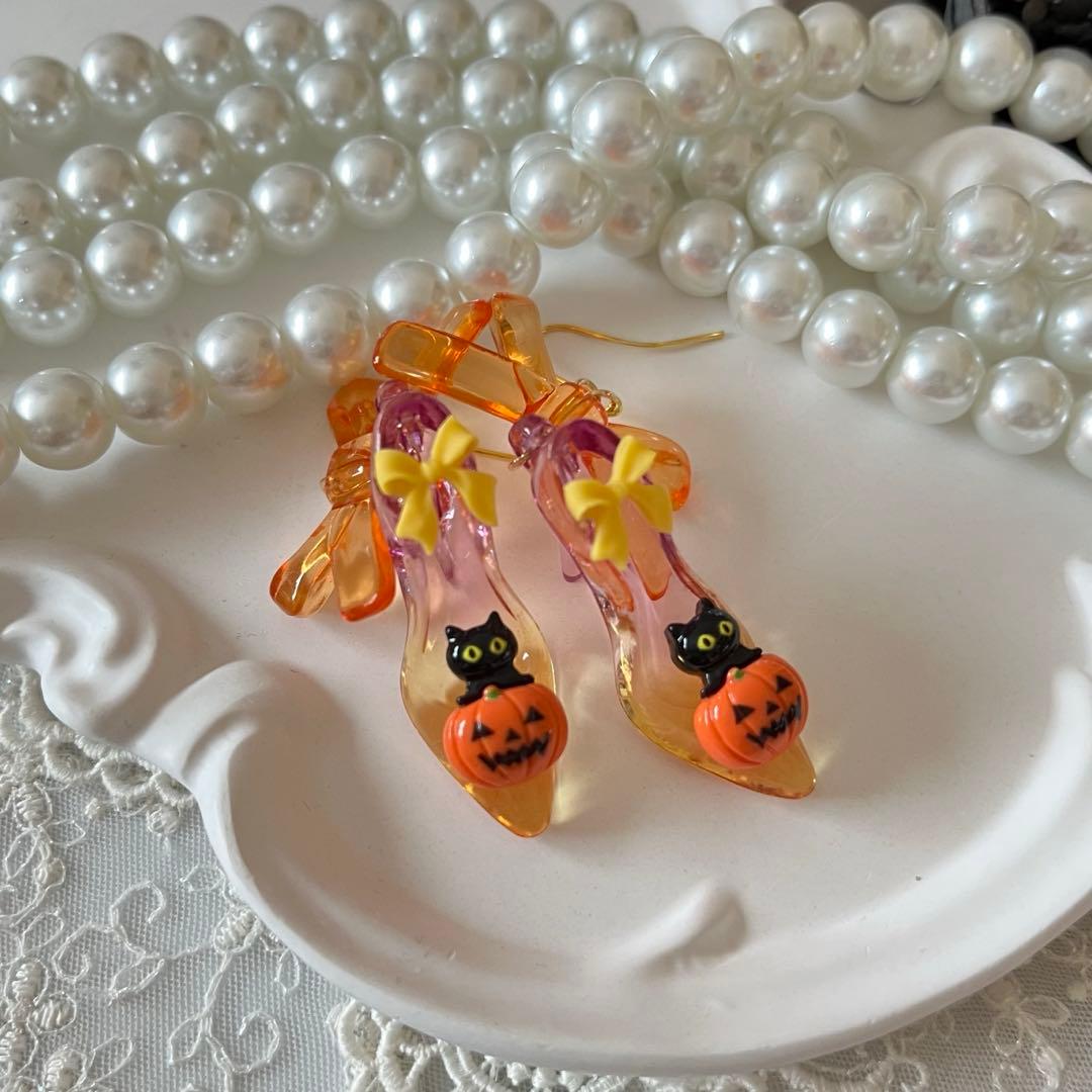 ☆❤️ハ　ハロウィン　ガラスの靴　カボチャ　黒ねこ　りぼん　ハンドメイド