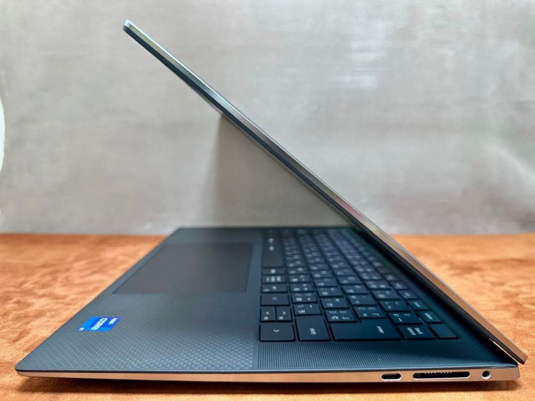 Windowsノート本体 Dell Precision 5560 i7-11850H 16GB 512GB