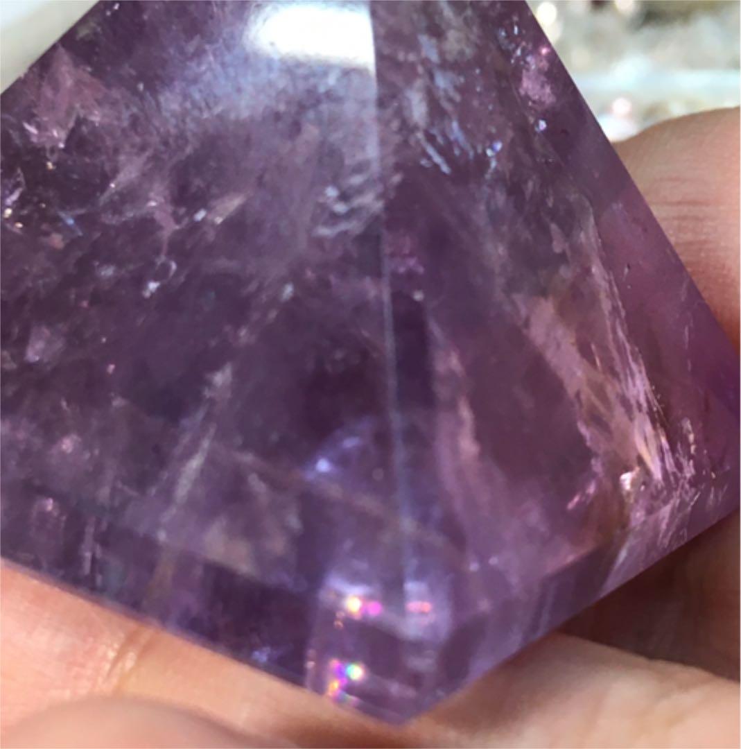 アメジストピラミッド置物　天然石ピラミッド置物　パワーストーンピラミッド置物