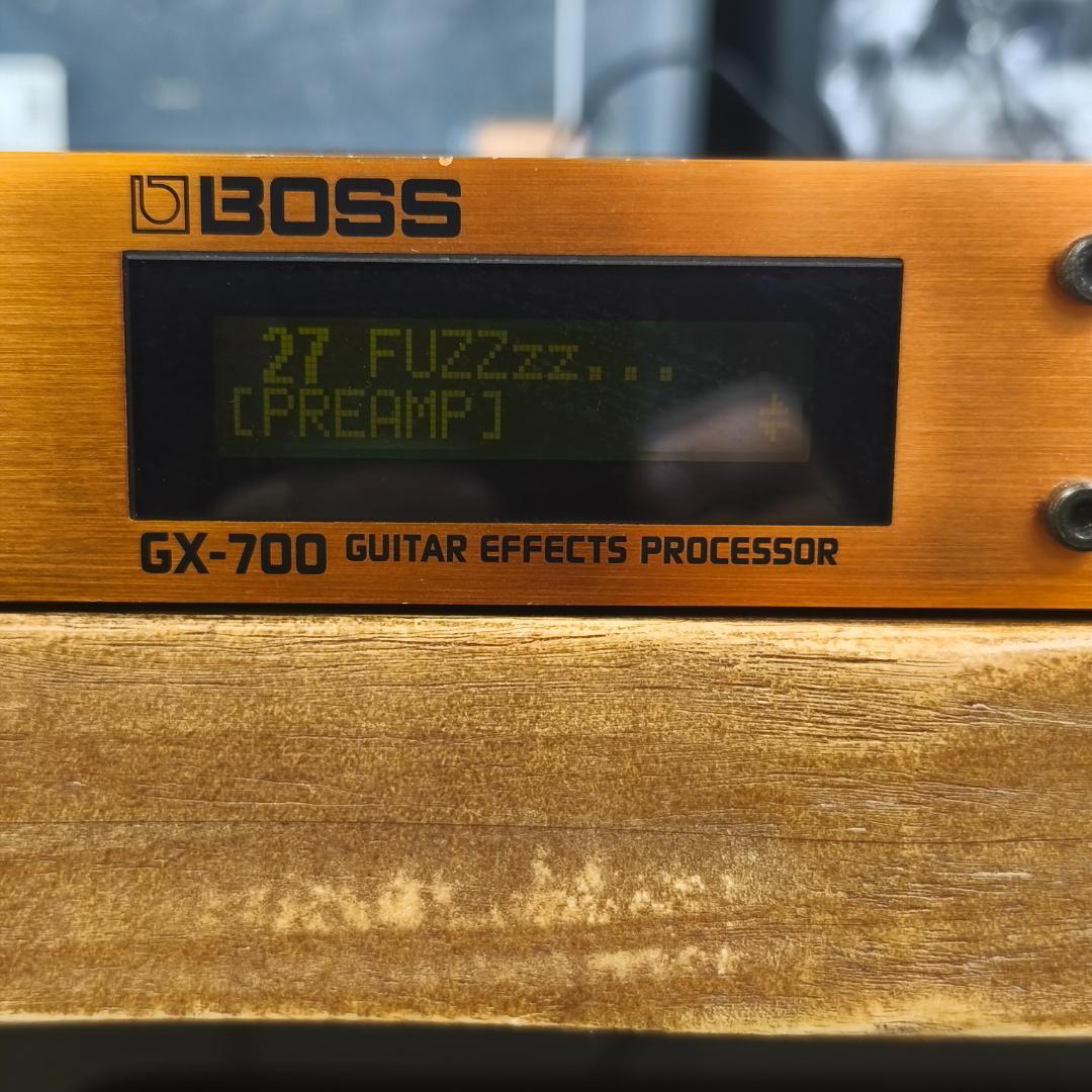 BOSS ボス GX-700 ギターエフェクトプロセッサー　 マルチエフェクター