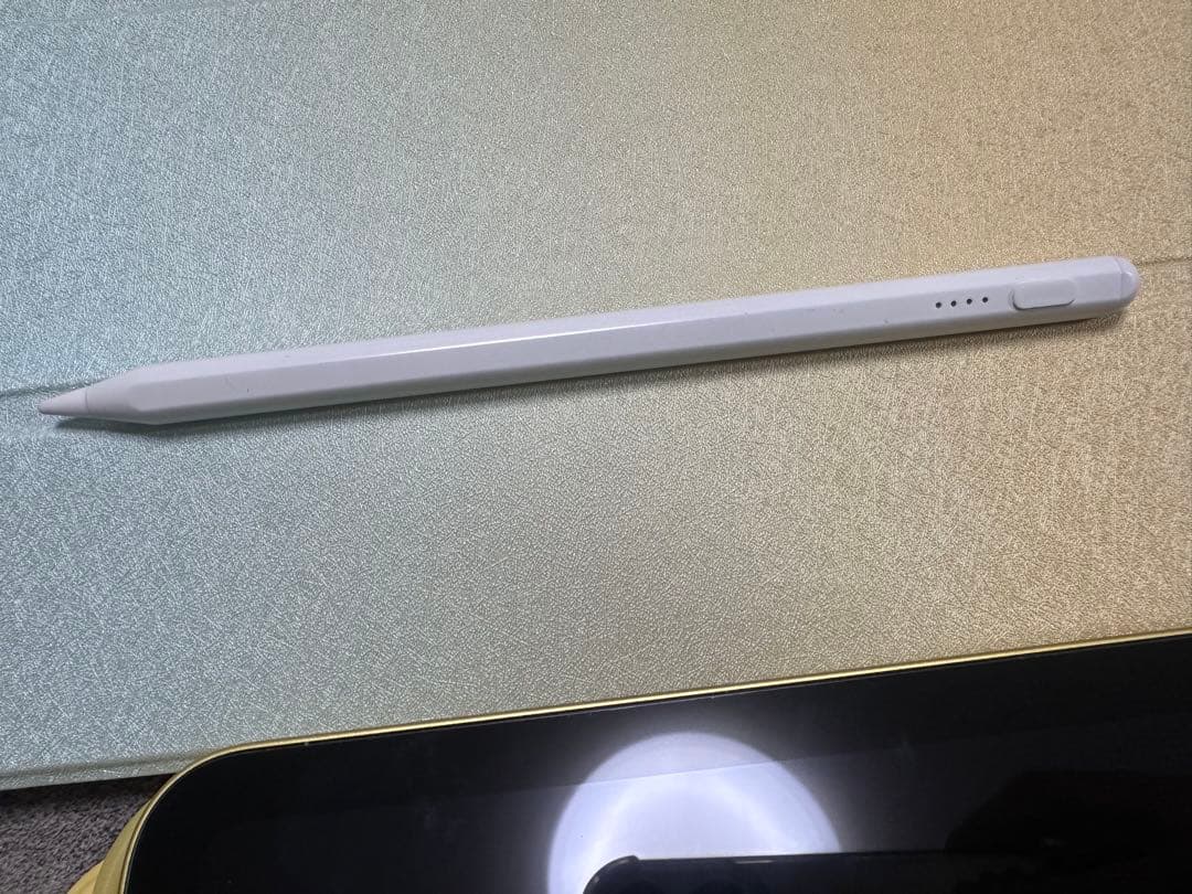 Apple iPad 第10世代 本体 充電器付き