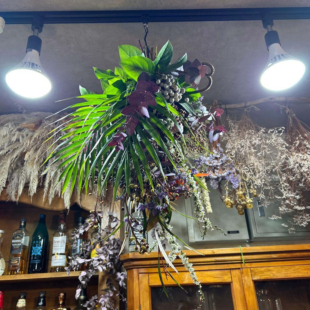 少し長めの吊り下げスワッグ