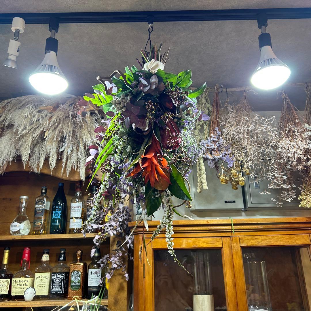 少し長めの吊り下げスワッグ