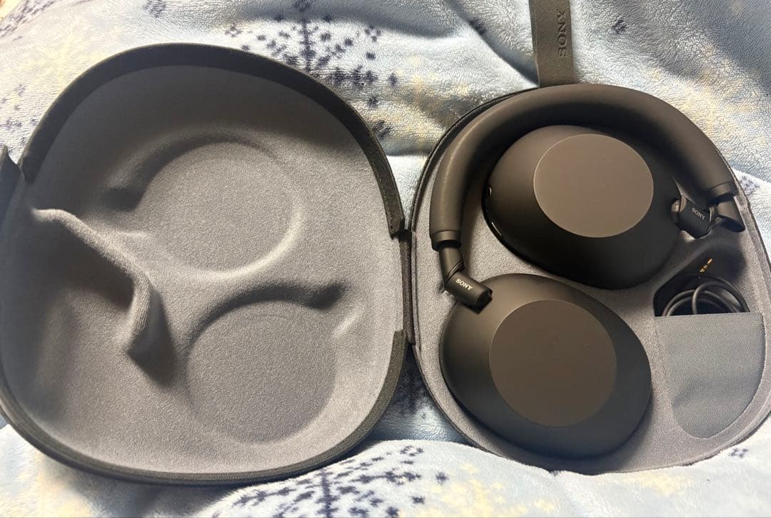 【極美品】SONY WH-1000XM6 ブラック