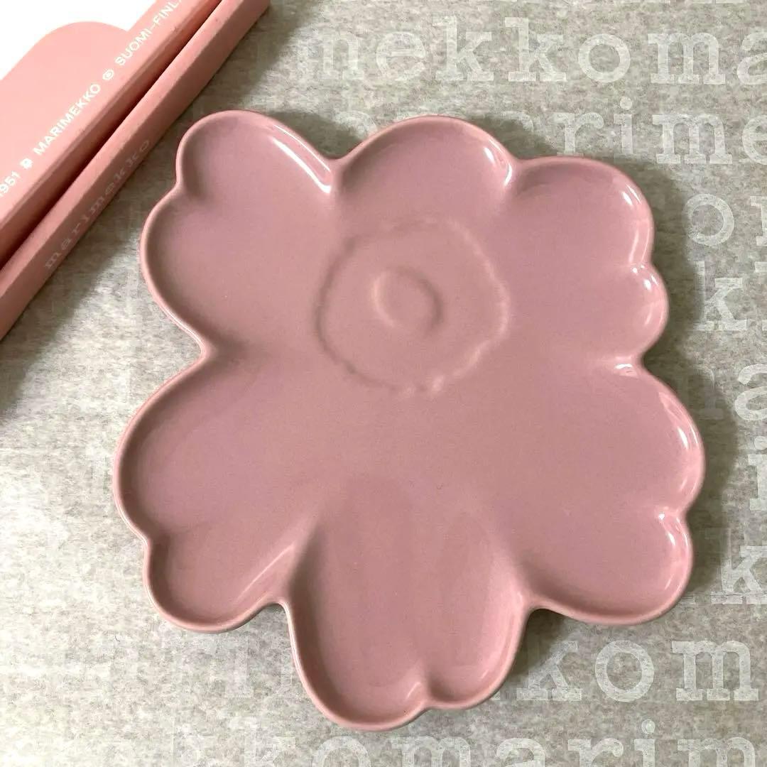 マリメッコ　ウニッコ　プレート　新品