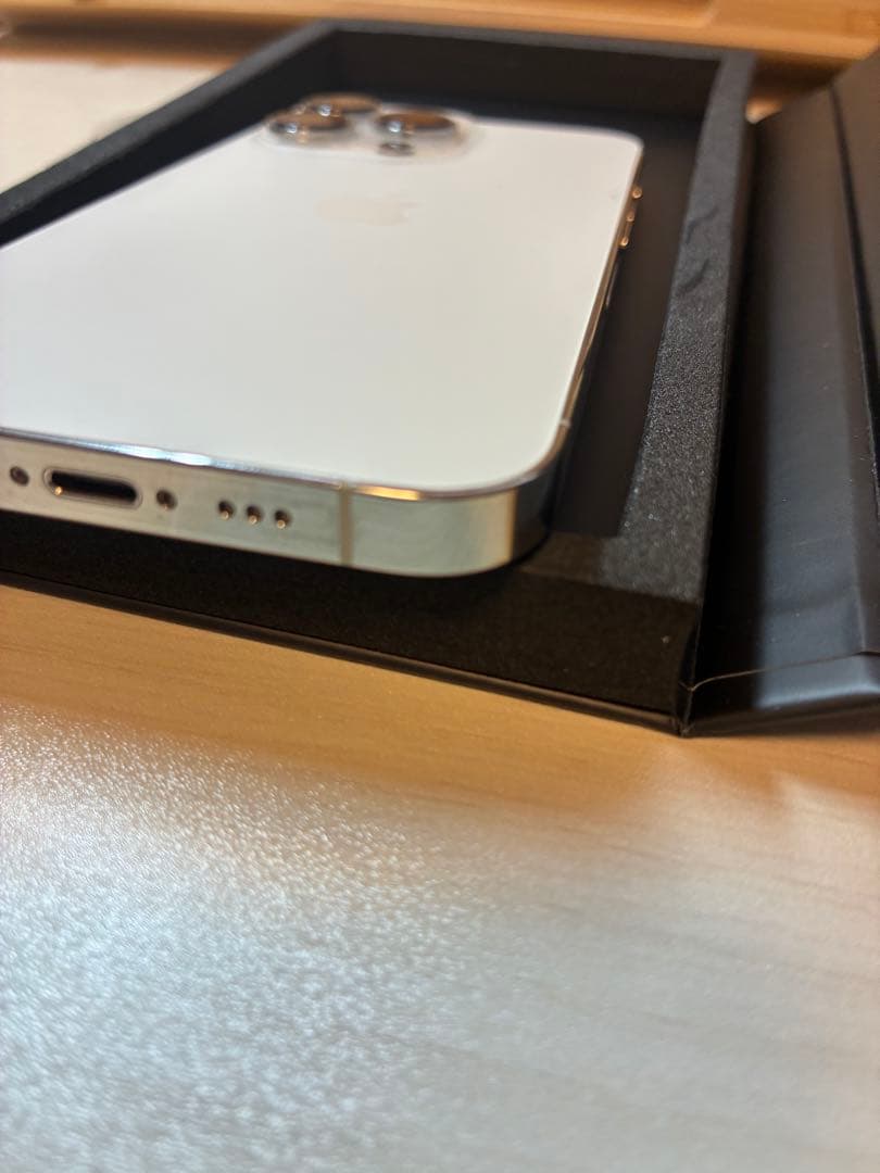 iPhone 13 Pro 256GB Apple交換品・バッテリー91%