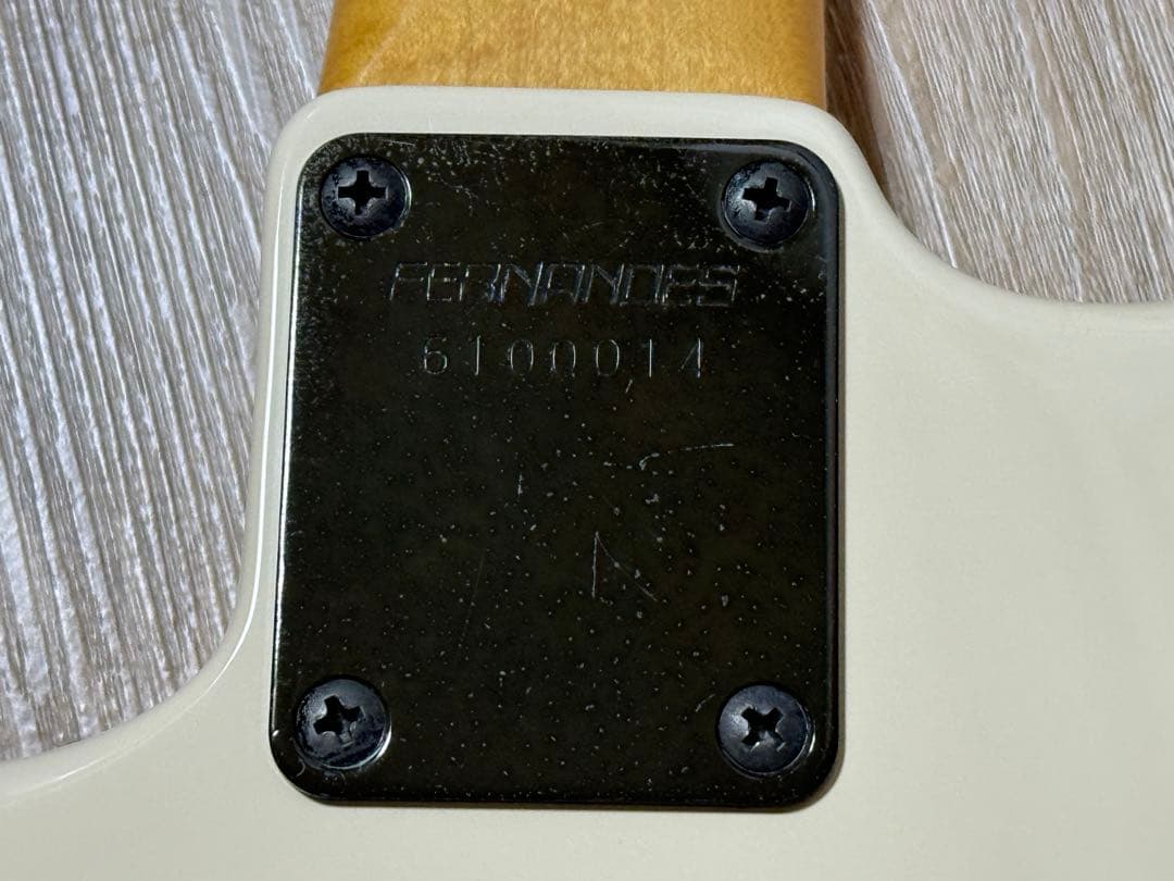 Fernandes STC-50 Charvelコピー Jake風Mod