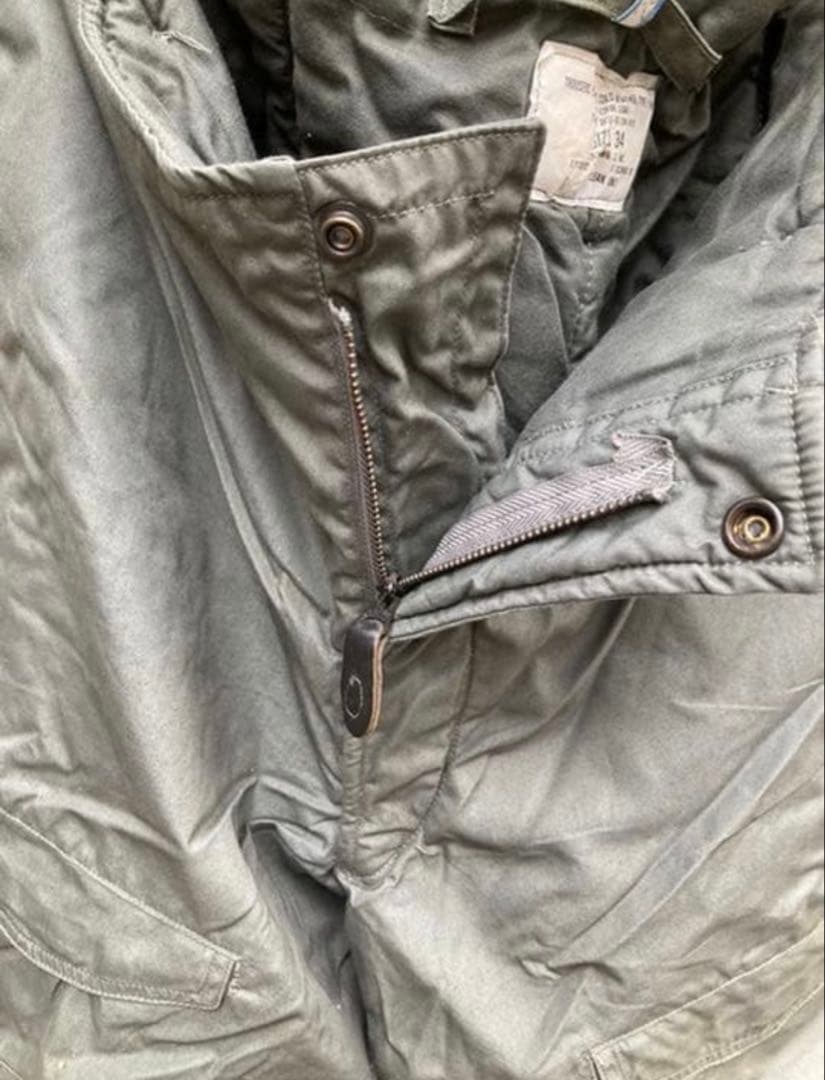 美品★米軍　81年　USAF フライトパンツ 中綿　F-18トラウザー