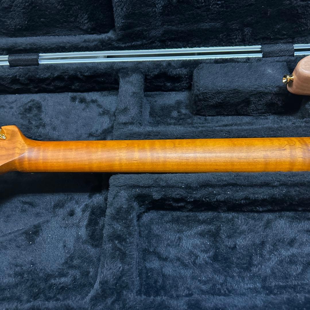 【一点物】ストラトキャスター オイル キルトメイプル エッジ処理擦り合わせ済み