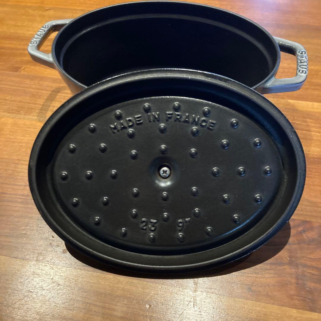 STAUB ココット 23 グレー