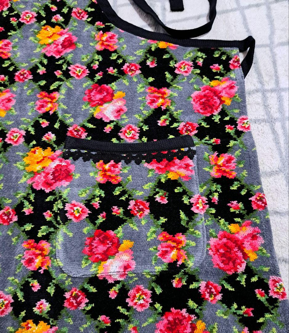 フェイラー花柄エプロン 　新品未使用品