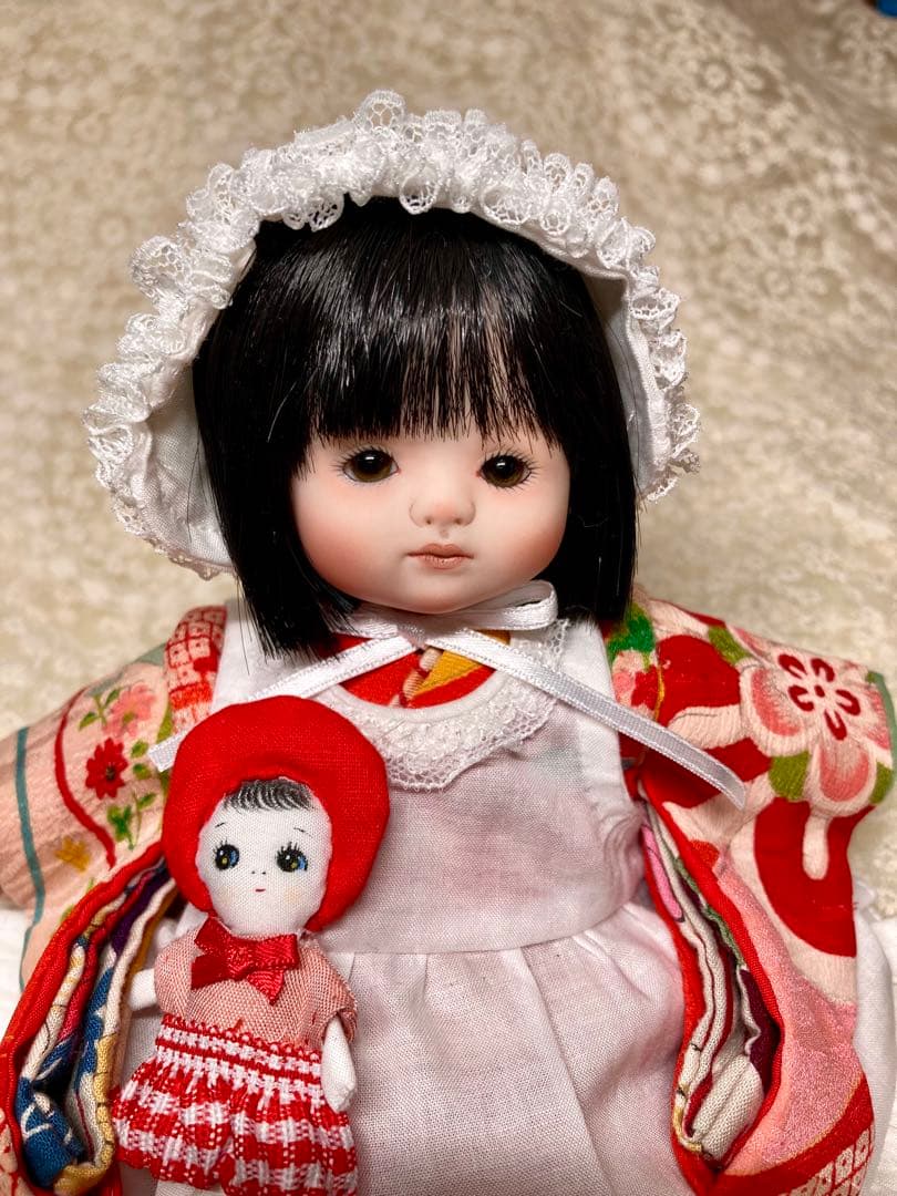 創作ビスクドール　小さな市松人形　文化人形とエプロン 帽子セット
