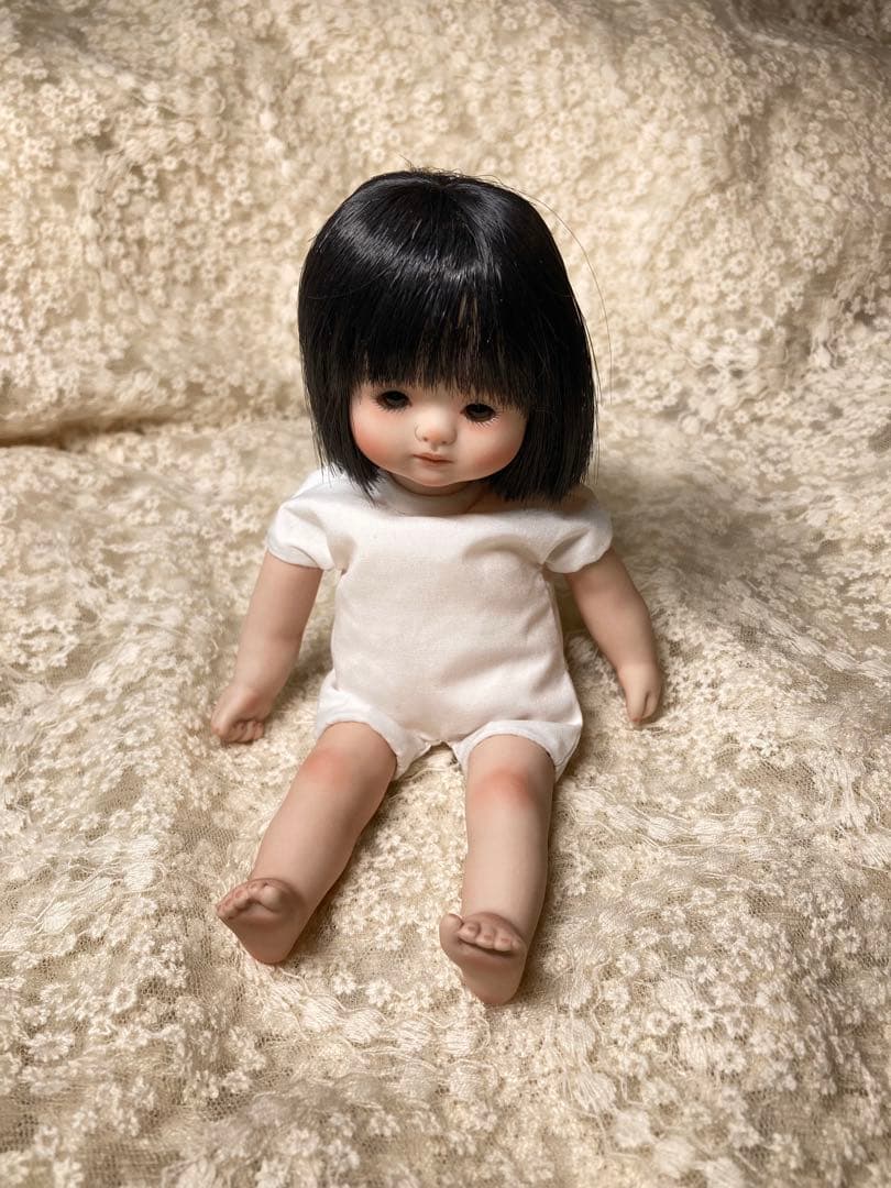 創作ビスクドール　小さな市松人形　文化人形とエプロン 帽子セット