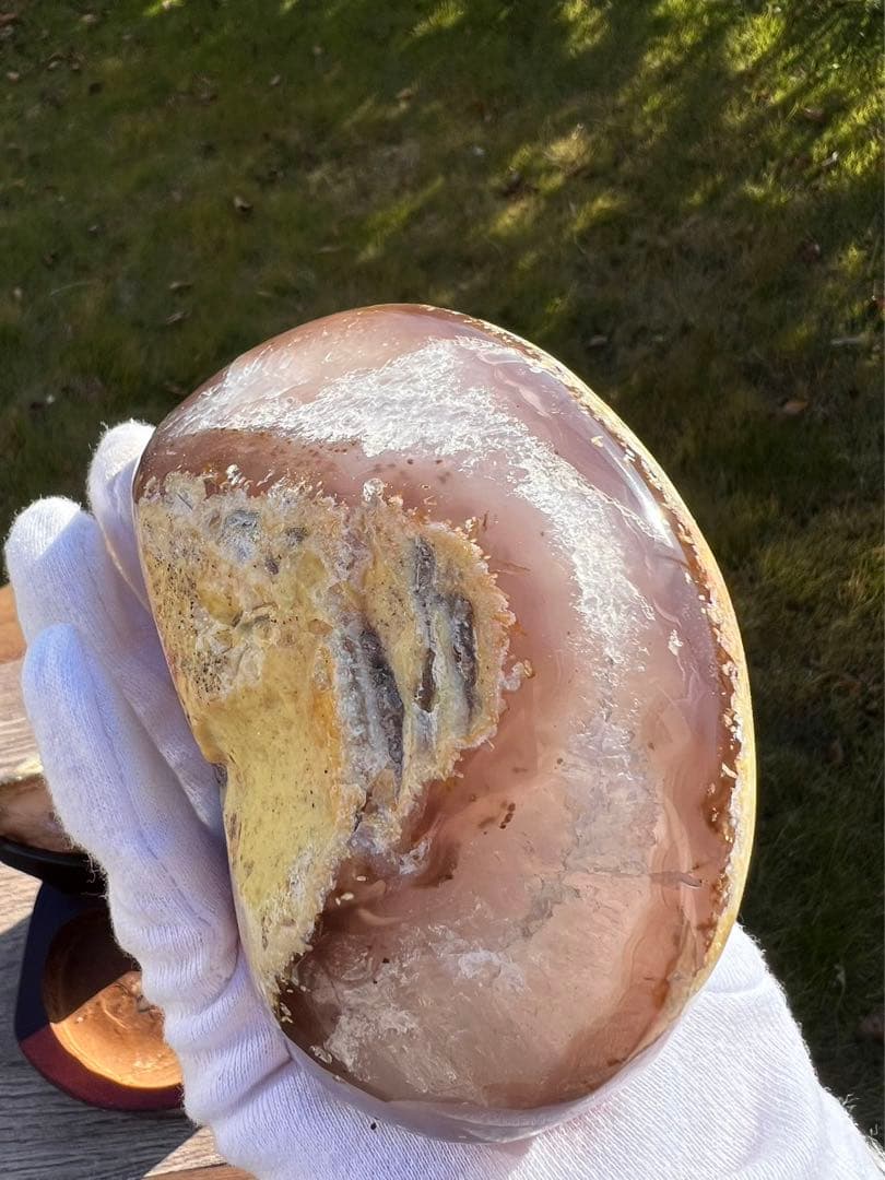 C7トレジャーメノウ 台付き 瑪瑙 風水 聚宝盆アゲート