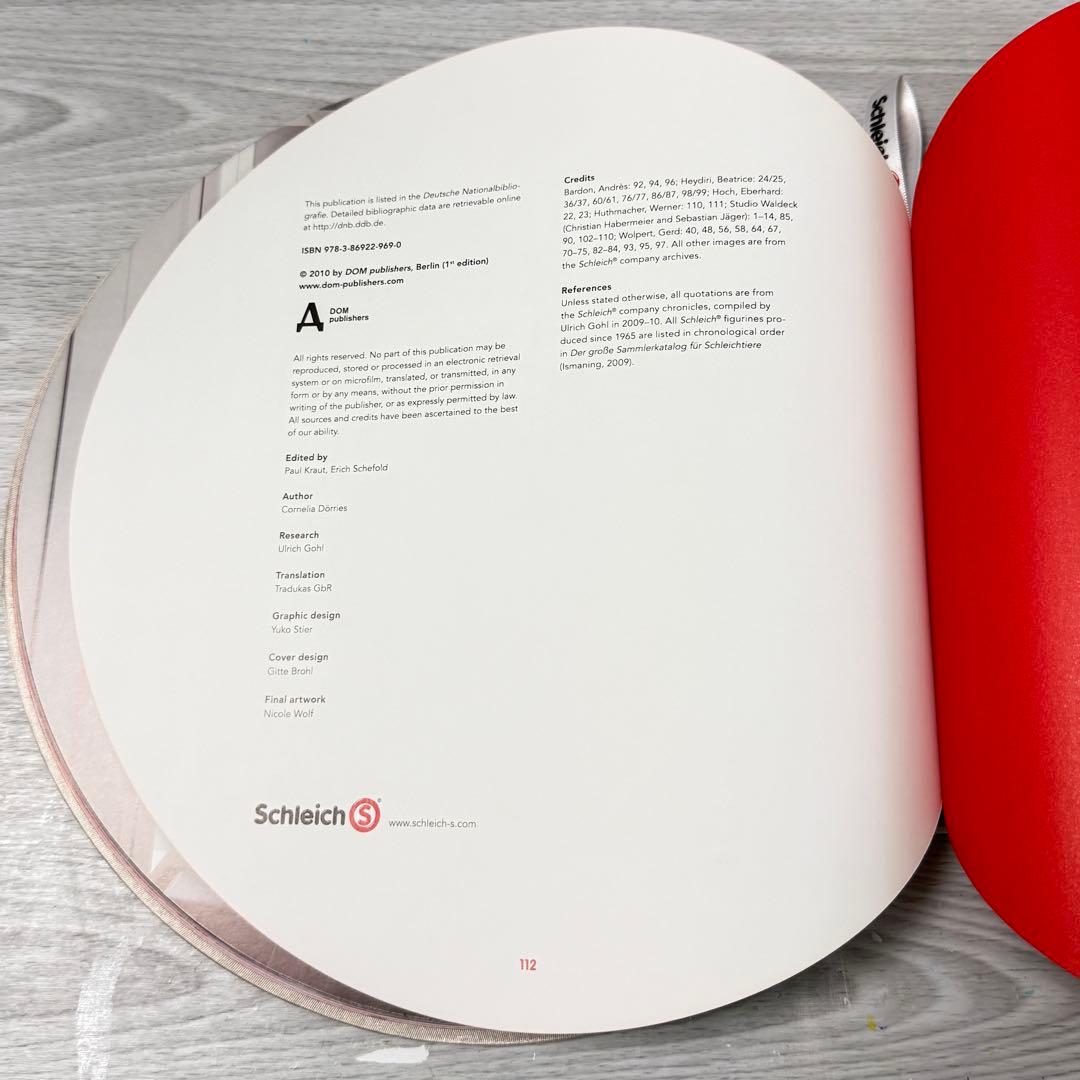 【レア】シュライヒ（Schleich）75周年記念ブック/アニマルフィギュア付き