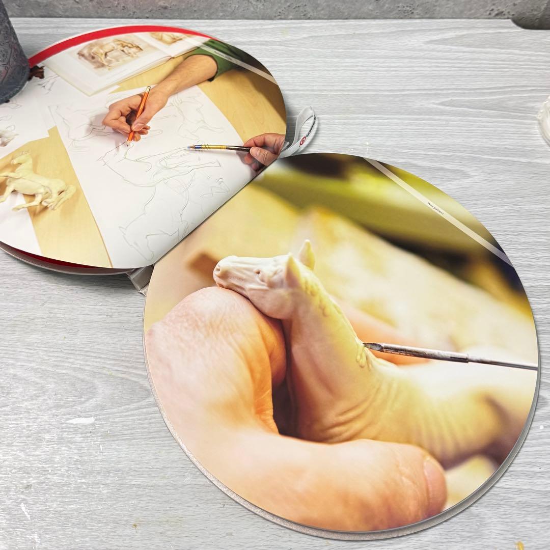 【レア】シュライヒ（Schleich）75周年記念ブック/アニマルフィギュア付き