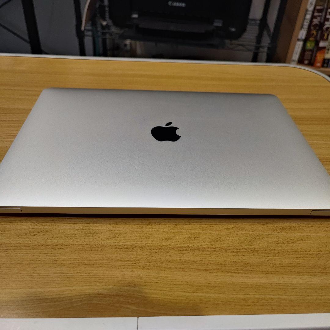 MacBook Pro 2020 13インチ シルバー 本体