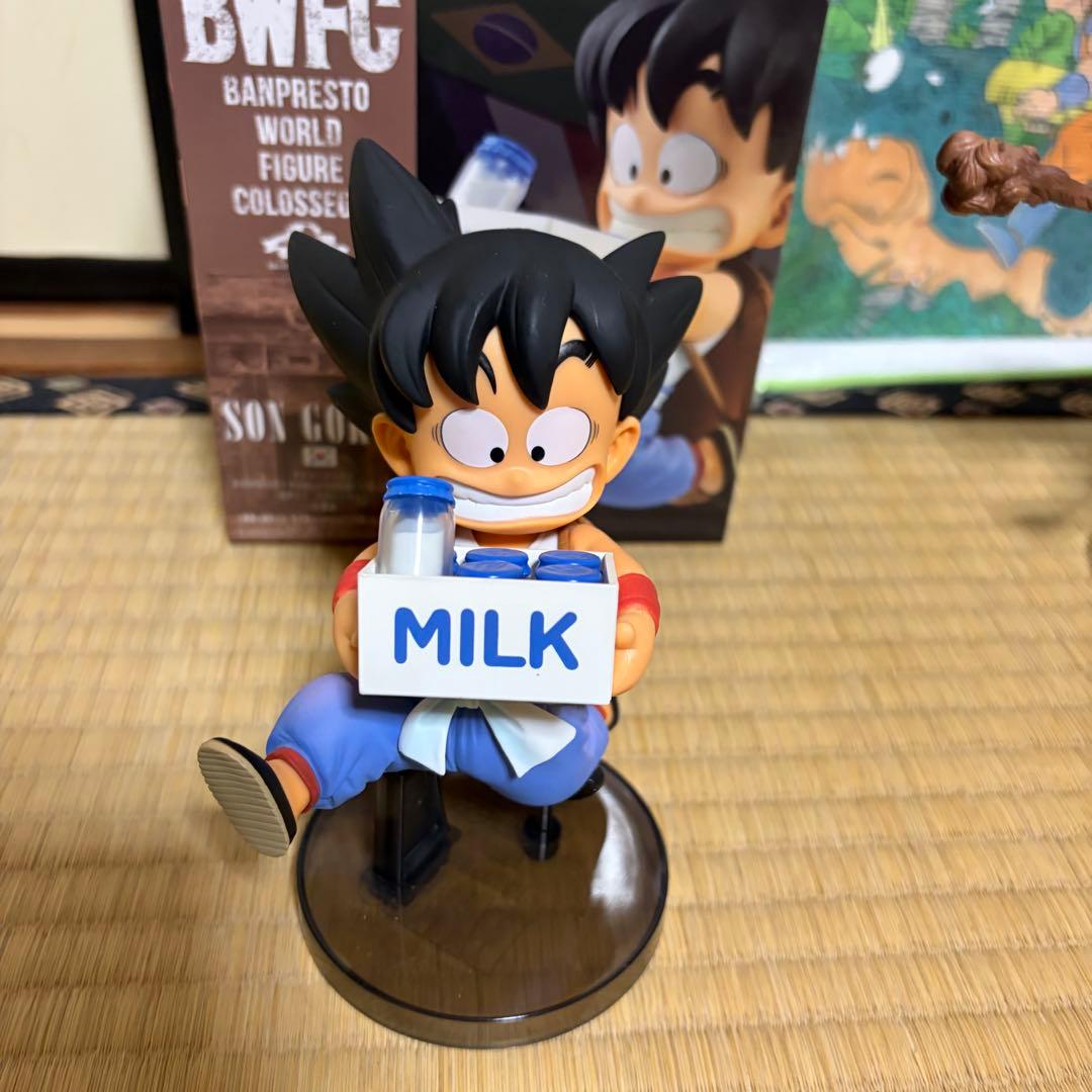 ドラゴンボール　フィギュア　セット　牛乳悟空　亀仙人　おまけ（タオル）付き