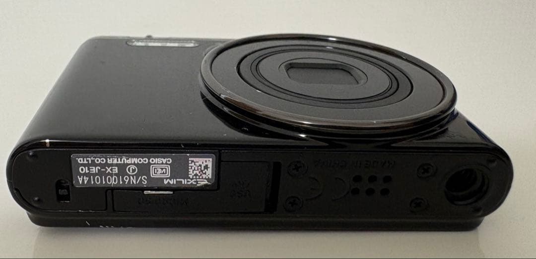 RICOさん専用 カシオ　EXILIM EX-JE10 コンパクトデジタルカメラ