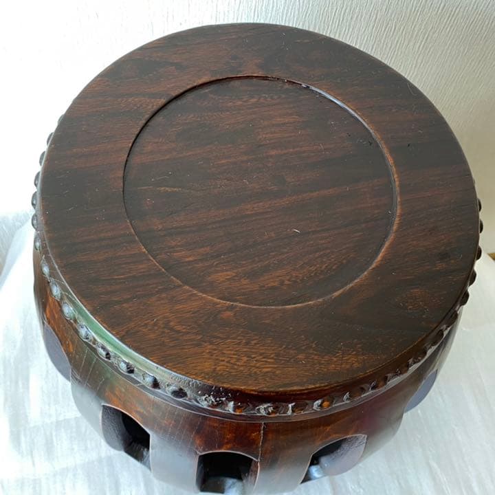 古民具　　アンティーク　古い木製椅子や花台になります