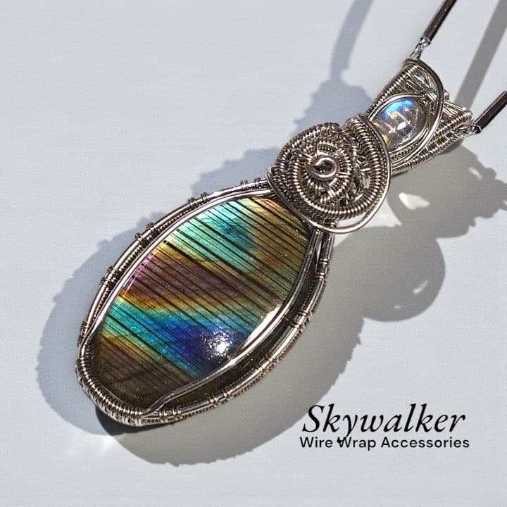 ラブラドライト ワイヤーラッピング ペンダントトップ｜一点物