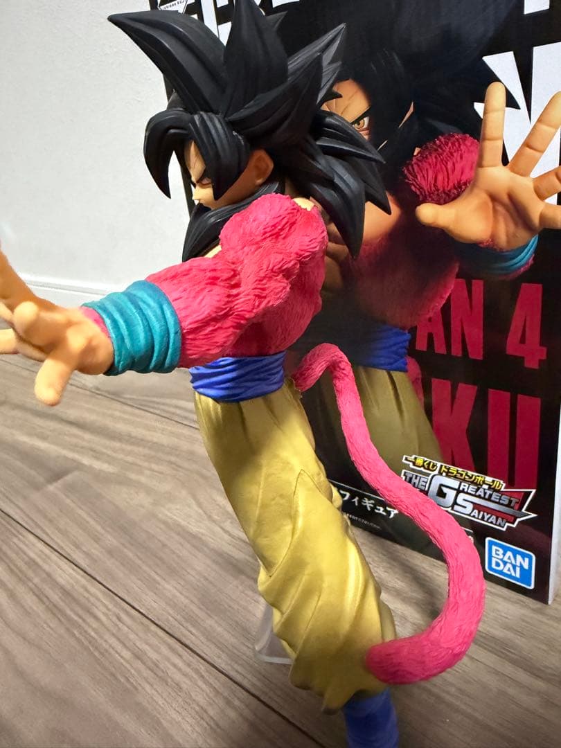 ドラゴンボール一番くじ　グレイティストサイヤンB賞　超サイヤ人4孫悟空