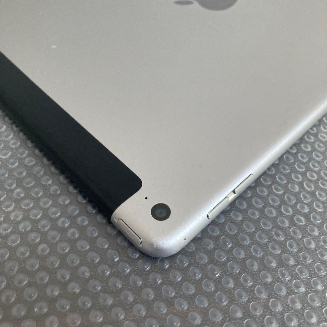 140【早い者勝ち】電池最良好☆iPad Air2 第2世代 16GB au☆