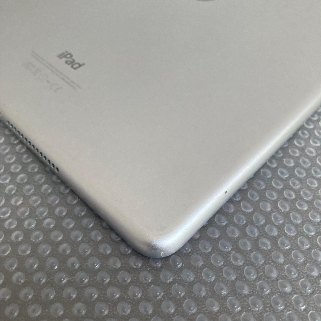 140【早い者勝ち】電池最良好☆iPad Air2 第2世代 16GB au☆