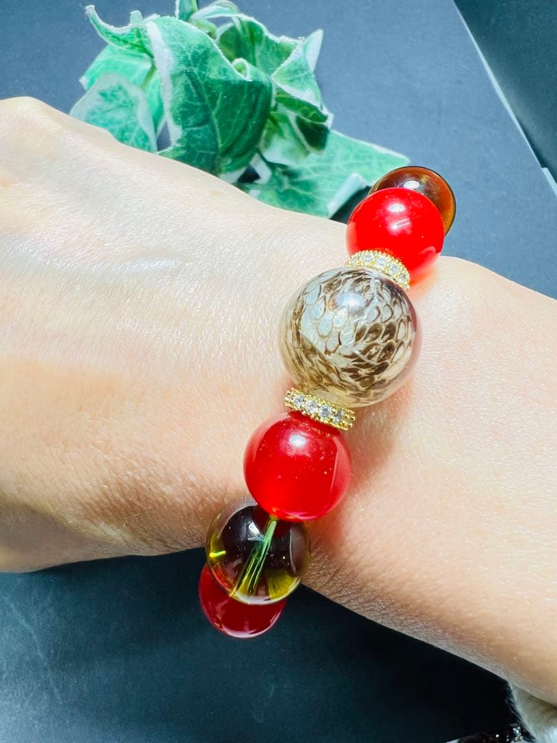 沖縄ハブ琉石✨秘紅石黄緑水晶超金運ブレスレット❗️宝くじ運　すごい波動　最高の金運