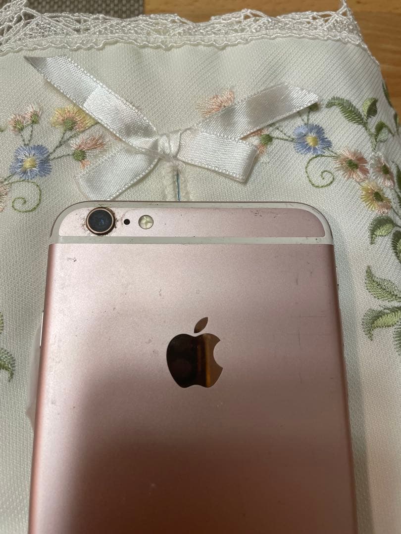 Apple iPhone 6s plus ローズゴールド 64G