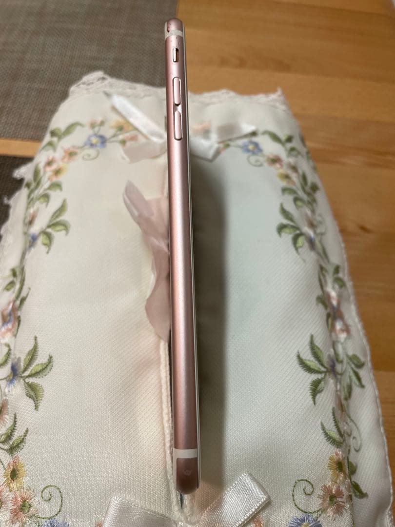 Apple iPhone 6s plus ローズゴールド 64G