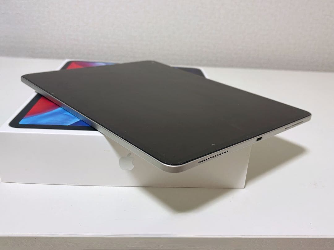 【極美品】iPad Pro 12.9 Wi-Fi 256GB 本体 ペン付き