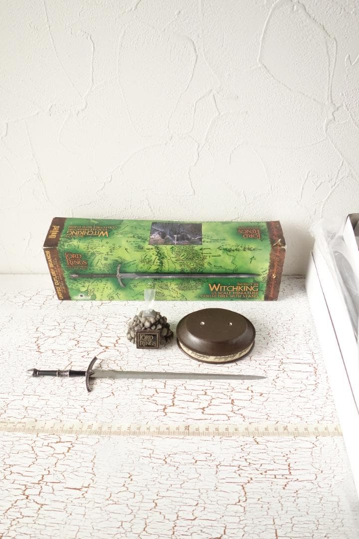 ロードオブザリング　NARSIL、ウィッチキングの剣 ２個セット