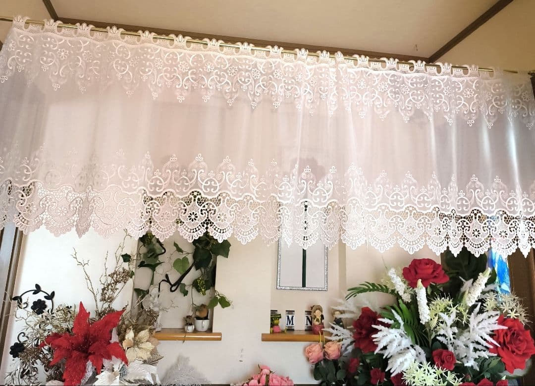 カフェカーテン【ナオちゃん様　マクラメ刺繍トルコレース　トリムデザイン】