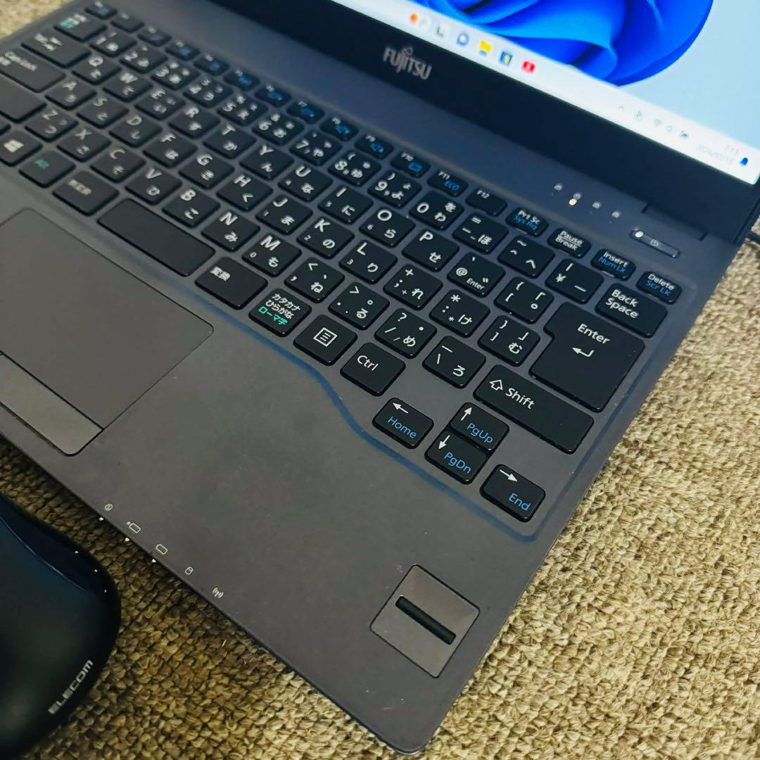 S250 富士通ノートパソコンi5第7世代WEBカメラSSD高速Window11