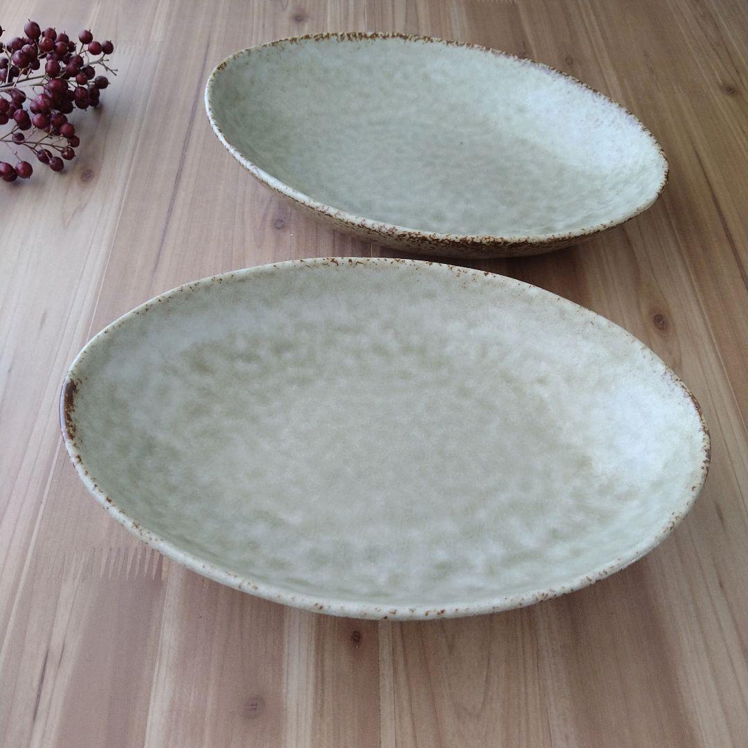 リム十草深皿２枚・オーバル深皿 セージグリーン２枚・線筋角皿４枚