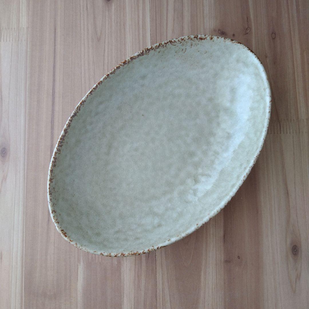 リム十草深皿２枚・オーバル深皿 セージグリーン２枚・線筋角皿４枚