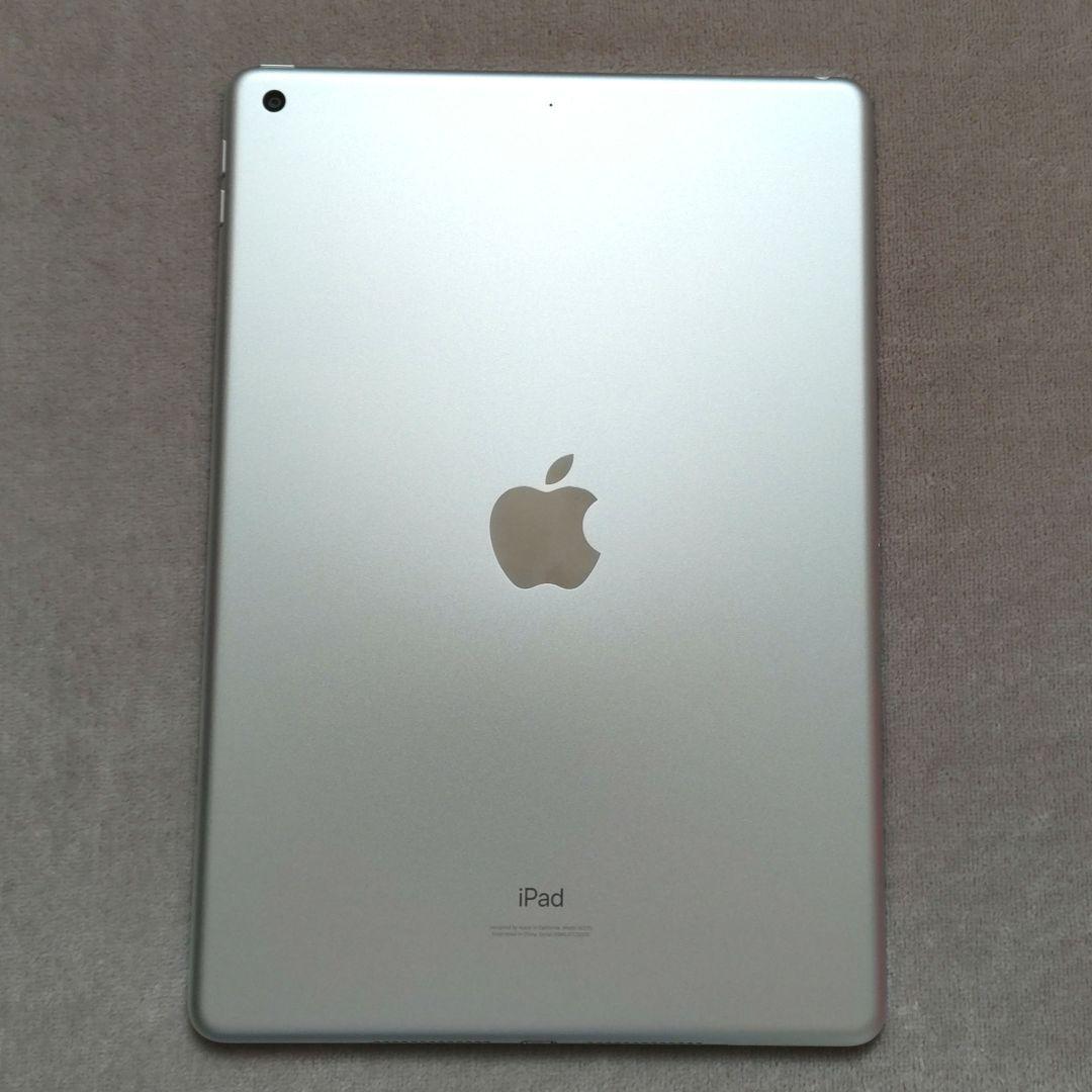 【美品】iPad 第8世代 32 GB Wi-Fi / シルバー
